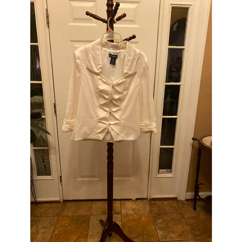 VINTAGE CACHET OFF WHITE EVENING JACKET SIZE 16